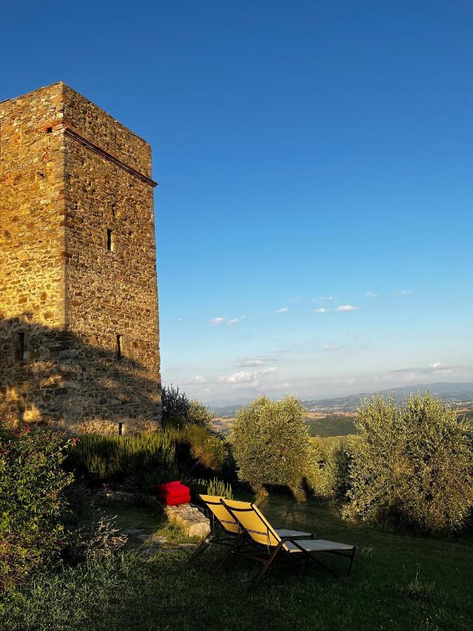 Medieval Tower In Umbria With Swimming Pool Montelagello Kültér fotó