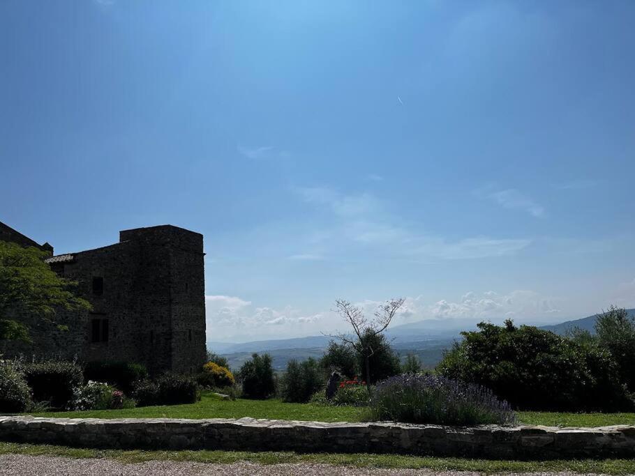 Medieval Tower In Umbria With Swimming Pool Montelagello Kültér fotó