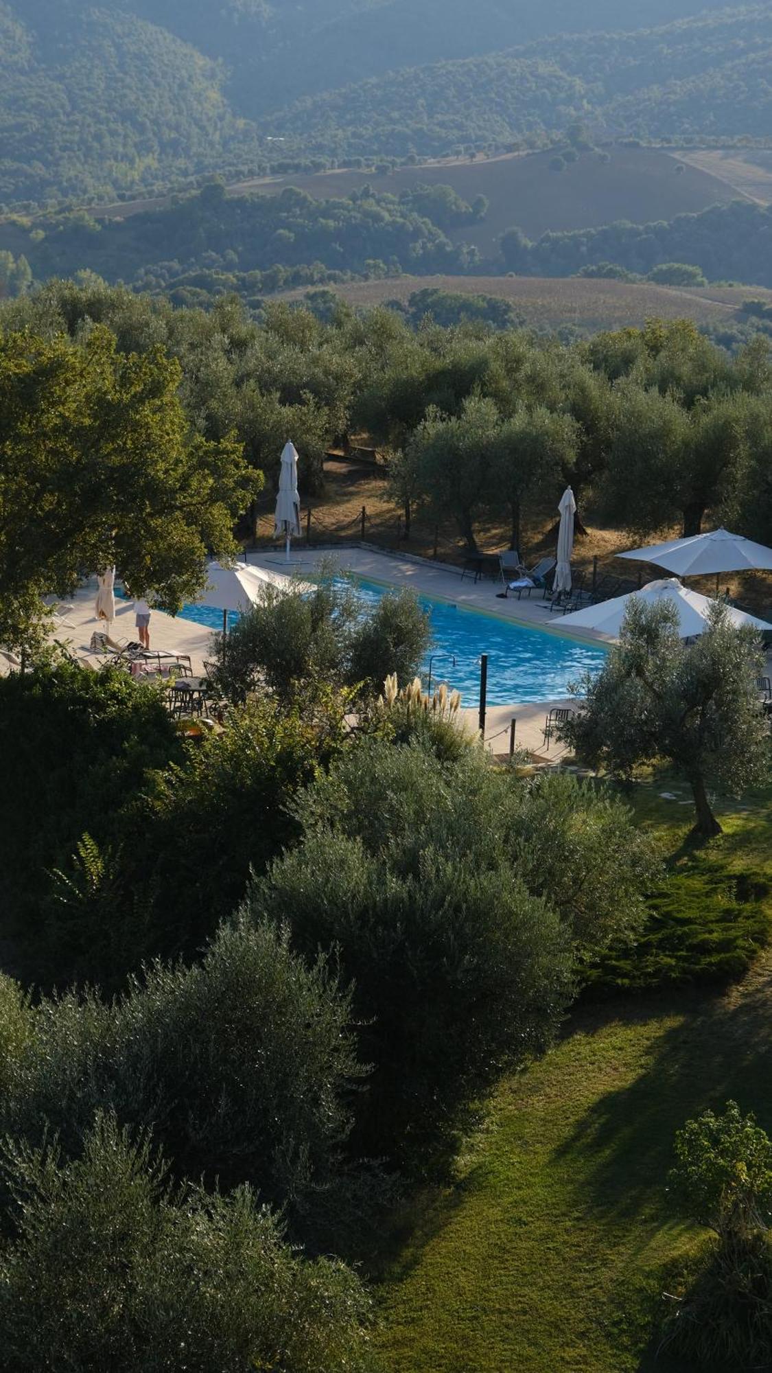 Medieval Tower In Umbria With Swimming Pool Montelagello Kültér fotó